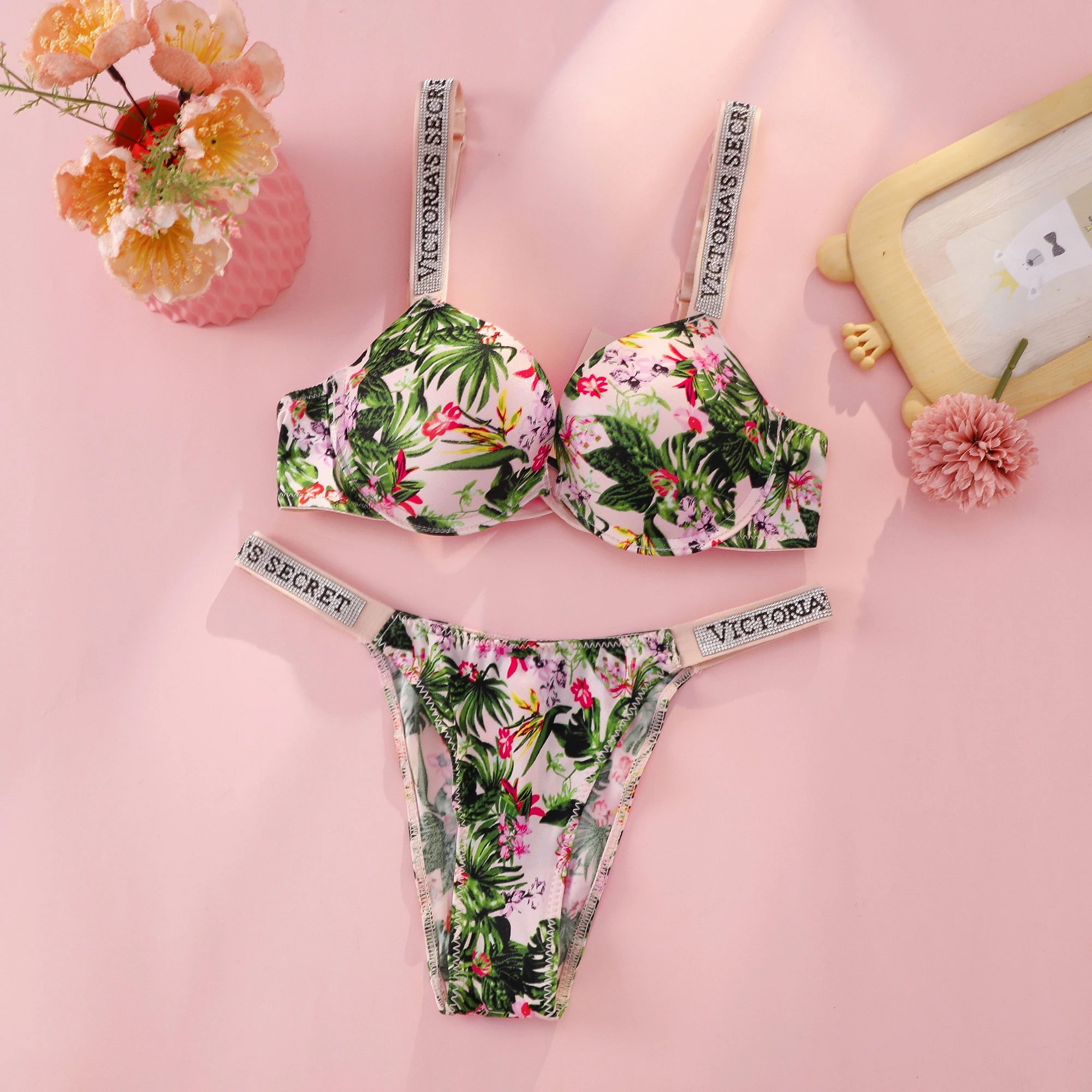 Victoria's Secret Push-Up-BH u – Beauty Makeup Louis Vuitton Bewertung und Preis
